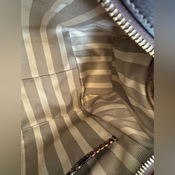 Brahmin Arden Satchel. - Picture 7 of 16